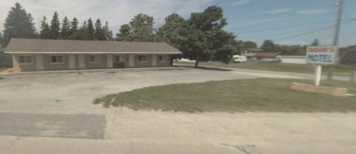Carlsons Motel (Douds Motel) - 2008 Street View Douds